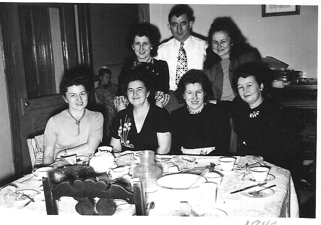 Kuzma Family Picture 1949